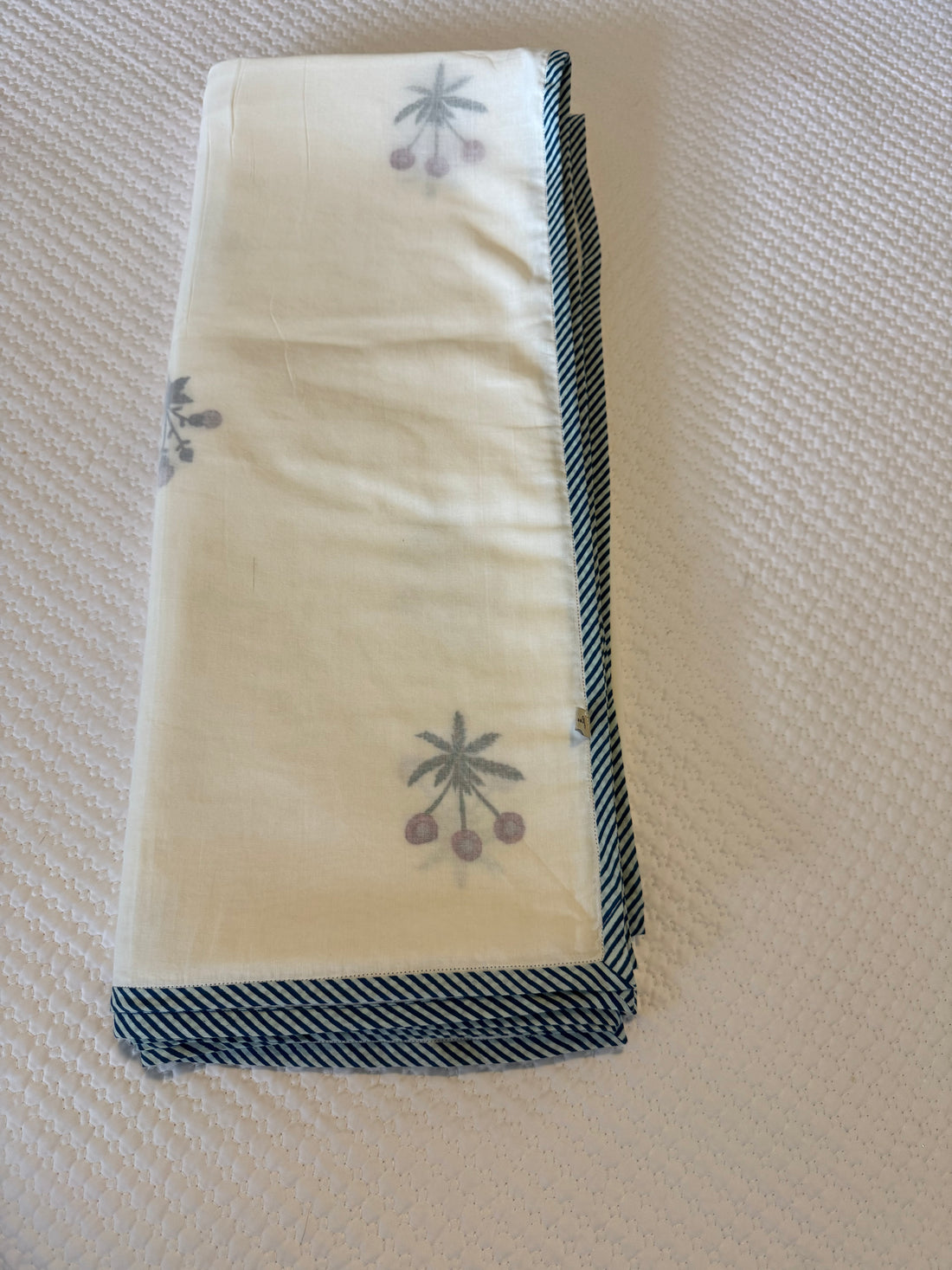 Pure cotton breadspreads